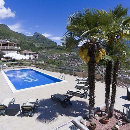 Albergo Deva Riva del Garda Eksteriør bilde