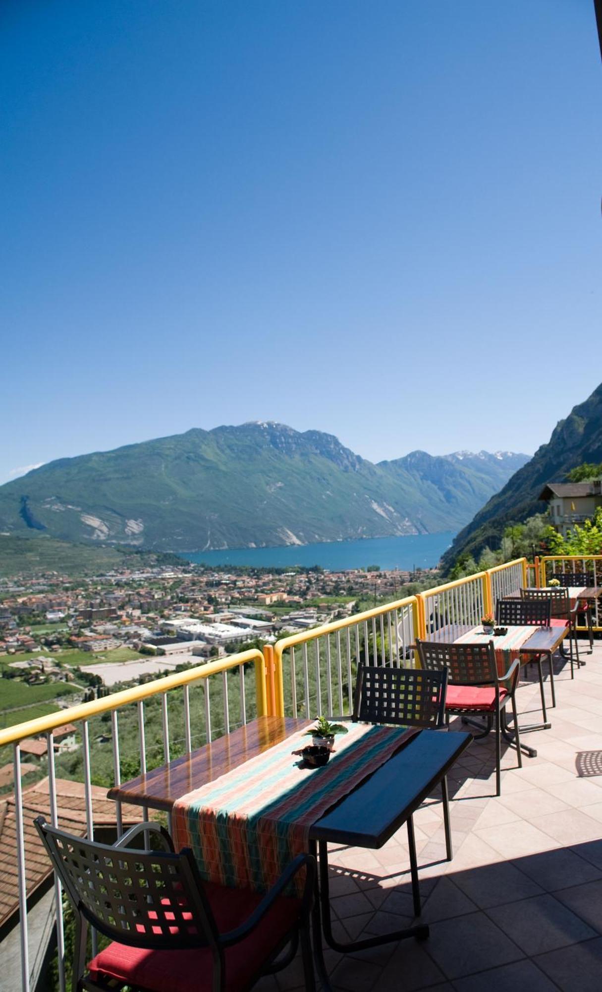 Albergo Deva Riva del Garda Eksteriør bilde