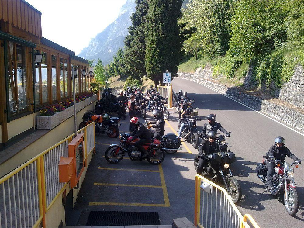 Albergo Deva Riva del Garda Eksteriør bilde