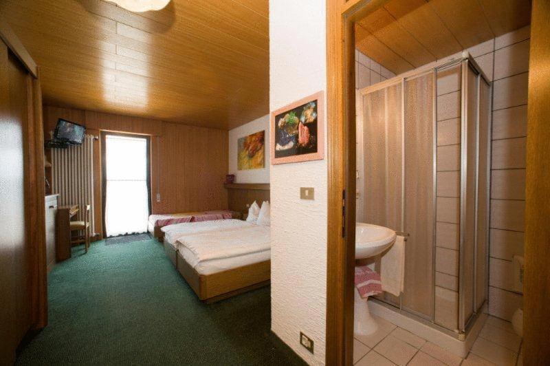 Albergo Deva Riva del Garda Eksteriør bilde